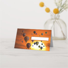 Balões de ar quente no cartão de lugar de voo