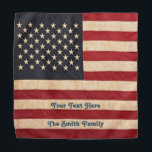Bandana Estrelas Vintage e Stripes Atingidas Bandeira Amer<br><div class="desc">Estrelas Vintage e Stripes Padrão de Bandeira Americana Atingido</div>