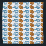 Bandana Feliz Challah Days Hanukkah Chanukah Bread Loaf<br><div class="desc">Bandana apresenta uma ilustração original de um pão de chalá,  com HAPPY CHALLAH DAYS em uma fonte divertida. Perfeito para Hanukkah! Não vê o que está procurando? Precisa de ajuda para a personalização? Entre em contato com Rebecca para ter algo projetado só para você.</div>