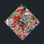 Bandana Ícones de Las Vegas ~ Jolers Deliciosos<br><div class="desc">* Colagem de Las Vegas divertida com muitos ícones coloridos de jogo. * Personalize-o no Zazzle * Cobrir a boca ou o cabelo, use como acessório de moda em volta do pescoço ou no bolso. * Dois tamanhos, perfeito para animais de estimação e seus donos! **** * {Atualmente, este design...</div>