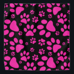 Bandana Impressões de pata rosa e preta<br><div class="desc">Impressões! impressão de padrão com impressões de pata de um cão ou gato em design gráfico preto e rosa-quente.</div>