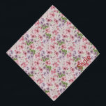 Bandana Pet Personalizado de Nome de Pet de Flores de Jard<br><div class="desc">Um bonito padrão floral,  personalizado com o nome do seu animal de estimação. Decorada com aquarelas rosadas e púrpuras,  esta bandana vai parecer maravilhosa no seu animal de estimação. Trate-se a um lenço correspondente,  com o seu próprio nome!</div>