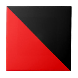 Bandeira diagonal preta e vermelha