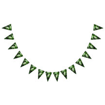 Abelha, em flores brancas