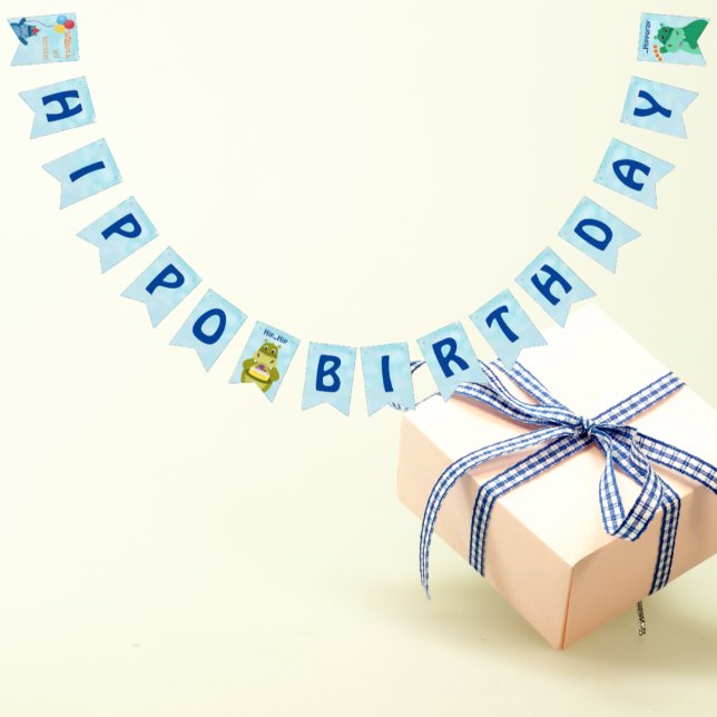 Bandeirinha Bela Cartoon Hippo Celebrando Aniversário (Criador carregado)