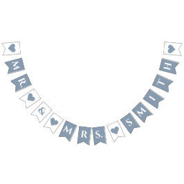 Bandeirinha Casamento Dusty Blue Hearts Sr. e Sra. Short Name