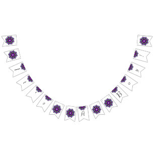 Bandeirinha É um menino! Mandala em roxo