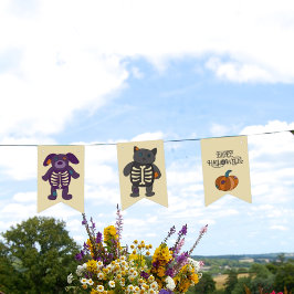 Bandeirinha Festa de Halloween de Bichinhos de Esqueleto e Pum