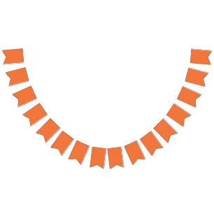 Bandeirinha fundo laranja e amarelo com quadrados pequenos