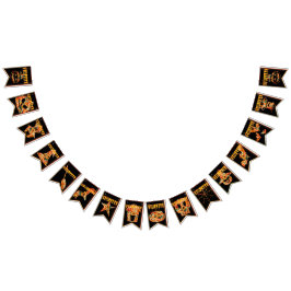 Bandeirinha Halloween flags hanging for october night party