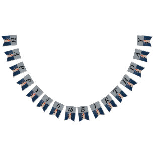 Bandeirinha Lady White Suit por Ocean Holding Scottish Terrier