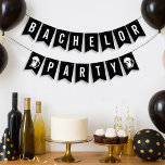 Bandeirinha Partido Negra Negra Negra Moderno Minimalista<br><div class="desc">Celebre em estilo com esta faixa ousada de despedida de solteiro preto, com tipografia branca e ícones divertidos de caneca de cerveja. Perfeito por enforcar em bares, locais de festa ou comemorações em casa, esta faixa moderna adiciona um toque lúdico mas masculino à sua decoração. Leve e reutilizável, é uma...</div>
