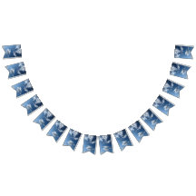 Pequenas manchas de nuvens