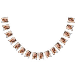 Bandeirinha Seu rosto em uma festa personalizada de formando