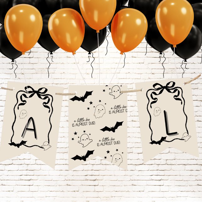 Bandeirinha Um Pequeno Boo é quase devido a sinalizadores de r (A Little Boo is Almost Due Bunting Flags)