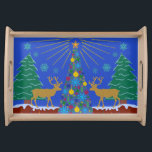 Bandeja Retro Winter Reindeer Christmas Tree Cena<br><div class="desc">Esta bandeja moderna e bonito de serviço de inverno é feita em tons de azul, vermelho-marrom, verde e muitas cores na colagem central da árvore. Esta bandeja única é perfeita para festas de férias e toda a estação de inverno. Duas renas ficam em frente aos pinheiros no chão nevado e...</div>