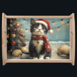 Bandeja Tuxedo Cat Christmas Vintage Beach<br><div class="desc">Traga o calor dos feriados para a costa com esta charmosa design inspirada na vintagem, apresentando um Gato festivo sentado numa praia de sereno. Com um clássico toque de feriado de tons nostálgicos e vibrações costeiras, esta trabalho de arte captura a magia do Natal pelo mar. Perfeito para espalhar alegria...</div>