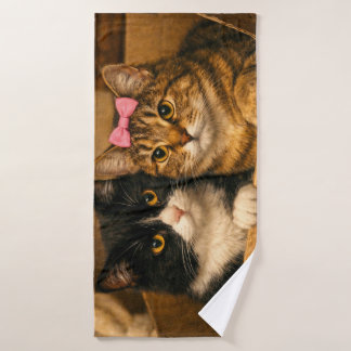Banho "Dois Gatos numa Caixa de Papelão – Toalha de Banh
