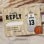 Bar de basquete Mitzvah RSVP<br><div class="desc">Cartões de resposta do bar mitzvah com fundo no campo de basquete, uma camisa branca com o nome dos seus filhos, número, estrela do david, e um modelo rsvp que é fácil de personalizar.</div>
