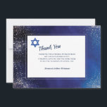 Bar Noite Estelar Mitzvah Cartões de agradecimento<br><div class="desc">Um belo convite com tons de azul mostrando a Estrela de David. (Imagem de rawpixel.com em Freepik). O cartão é fácil de personalizar com o seu texto, fonte e cor da fonte. Não exatamente o que você está procurando? Todos os nossos produtos podem ser personalizados para atender às suas necessidades...</div>