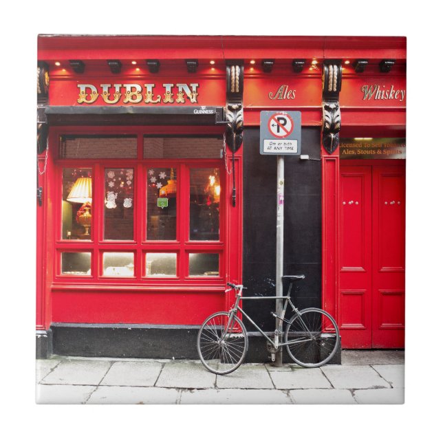 Bar vermelho de Dublin (Frente)