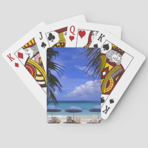 Baralho guarda-chuvas na praia, St. Maarten, Caribe