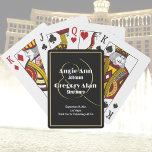 Baralho Las Vegas Casino Chips Black Dourado White<br><div class="desc">Este jogo de cartas será um favor perfeito para um casino temido de casamento,  aniversário ou cerimônia de renovação de votos</div>