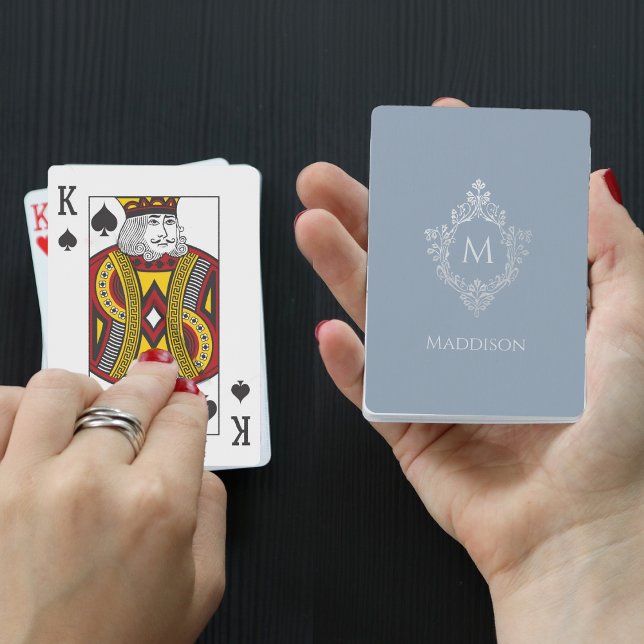 Baralho Monograma Dusty Blue Elegage Crest (Criador carregado)