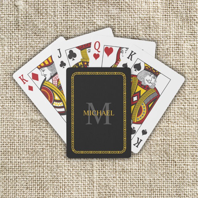 Baralho Monograma e Nome Personalizados Preto e Dourado (Black and Gold Personalized Monogram and Name Poker Cards)