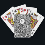 Baralho Monograma Floral Mandela Inicial Preto Branco<br><div class="desc">Padrão Floral Mandela em Preto e Branco com monograma personalizado INICIAL em preto. Fácil personalizar próprio texto, cor do texto. Ótimo para QUALQUER ocasião, reunião, lembrancinha de festa, tema de aniversário, evento divertido. Colorido, Ousado, Divertido. Misture e Combine toda a nossa Coleção Preto e Branco da TMCdesigns.</div>