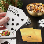 Baralho Nome das iniciais do monograma Dourado<br><div class="desc">Um fundo com aspecto de ouro. Personalize e adicione suas iniciais e nome do monograma. Letras de bloqueio preto moderno.</div>
