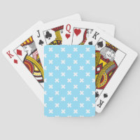 Pontos de cruz brancos no azul-bebê
