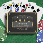 Baralho Pôquer acessa festa de solteiro preto e Dourado<br><div class="desc">A festa de solteiro do poker preto e dourado jogando cartas com quatro ases e letreiro. Personalize-o com os detalhes do evento do noivo.</div>