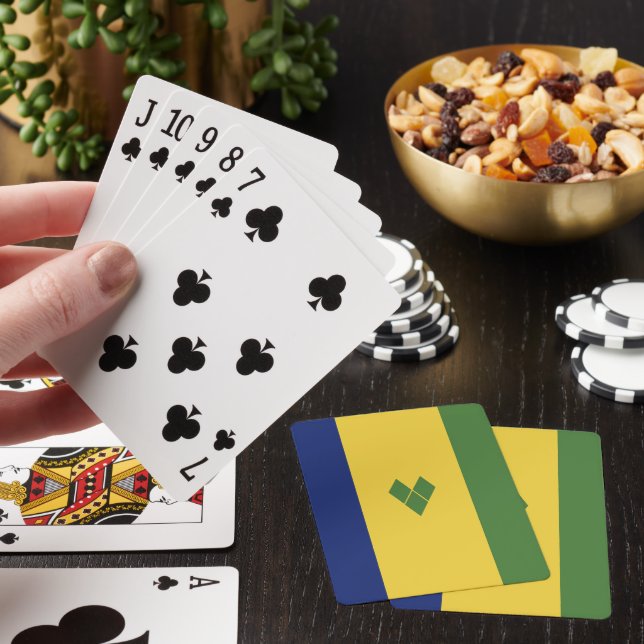 Baralho Santo Vincent e bandeira das Granadinas (In situ)