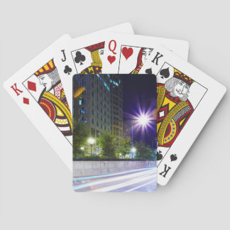 Baralho Tráfego borrado na noite