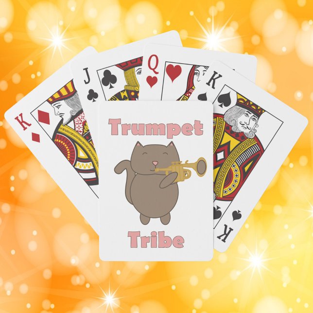 Baralho Tribo da Trombeta Gato Marrom (A deck of playing cards featuring a brown cat playing the trumpet with the words trumpet tribe.)