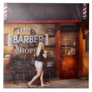 Barbeiro - Barbearia - Hora de cortar o cabelo