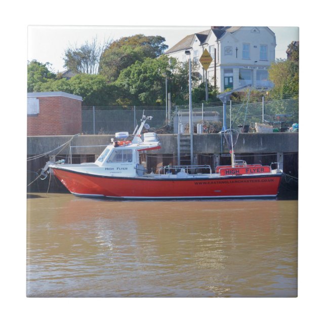 Barco Charter High Flyer (Frente)