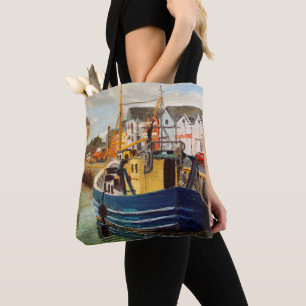 Barco de Pesca em Harbour Tote Bag