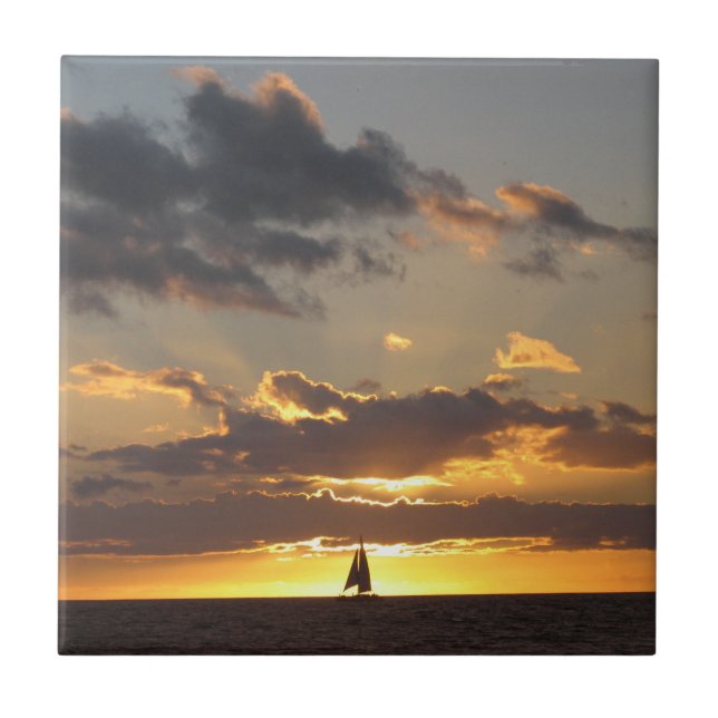 Barco de vela no por do sol (Frente)