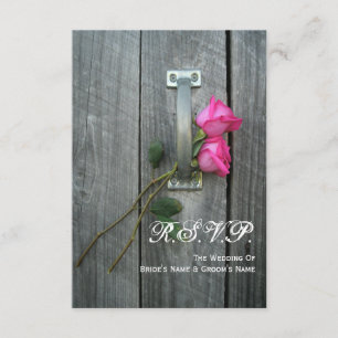 Barn Door e Rosas Rosa Casando Pequeno RSVP