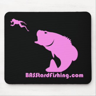 BASStard que pesca Mousepad