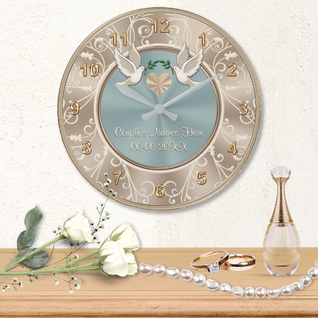 Bastante relógio de casamento PERSONALIZADO com se (Personalized wall clock for wedding gift. Love Birds wedding gifts. Elegant wedding gift for friends)