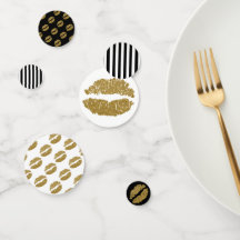 Batom de Brilho Dourado Beijo Festa de Beleza