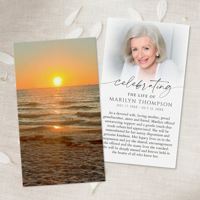 Beach Sunset Photo Celebration of Life Prayer Card (Criador carregado)