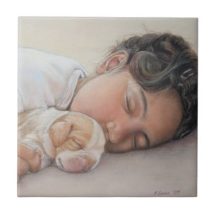 beagle fofinho doce abraçando dormindo criança e