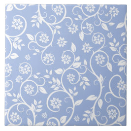 Bebê azul e padrão floral branco