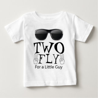 Bebê Duas voas para uma pequena Cara de camiseta
