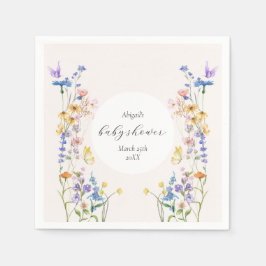 Bebê em guardanapos de chá de fraldas