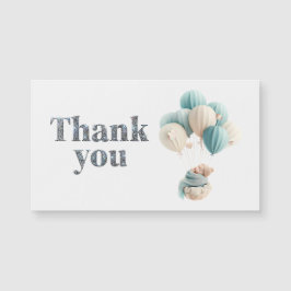 Bebê flutuando com balões Diamond Obrigado